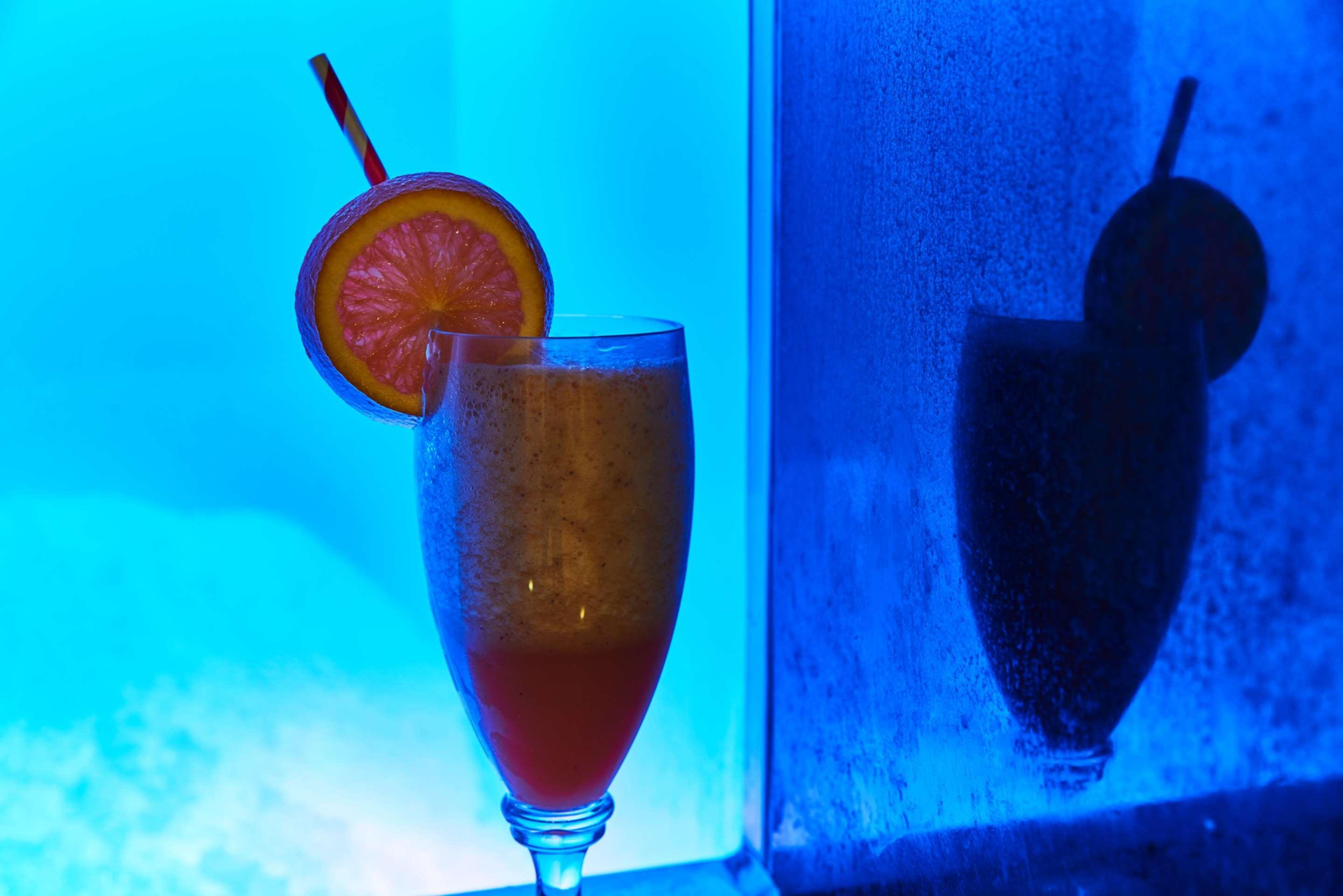 스타이겐베르거 호텔 앤 스파 바트 피르몬트 바트피르몬트 외부 사진 A glass of grapefruit juice