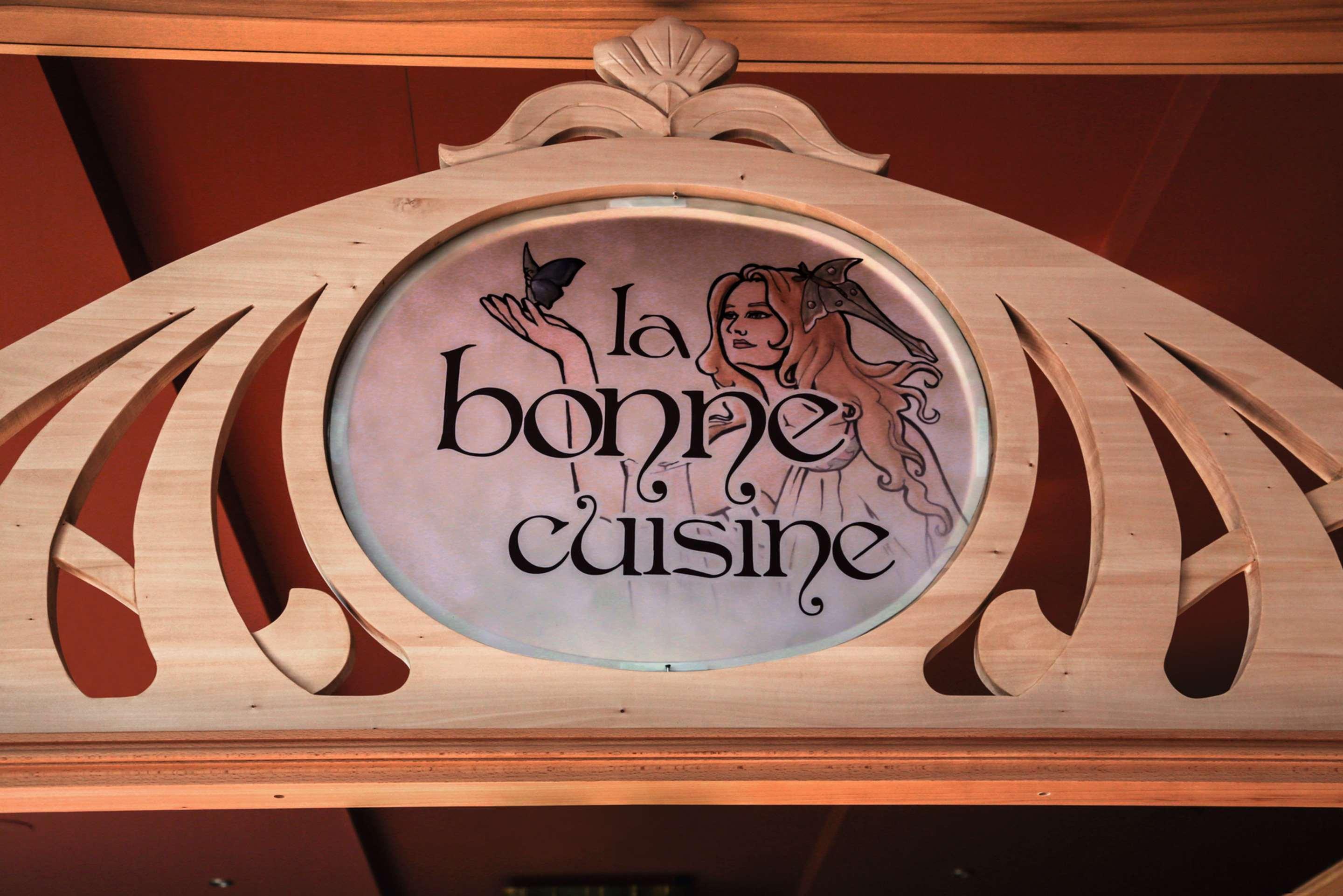 스타이겐베르거 호텔 앤 스파 바트 피르몬트 바트피르몬트 외부 사진 La bonne cuisine